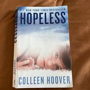 Hopeless by Colleen Hoover